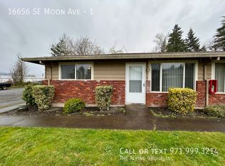 16656 SE Moon Ave APT 1, Portland, OR 97267