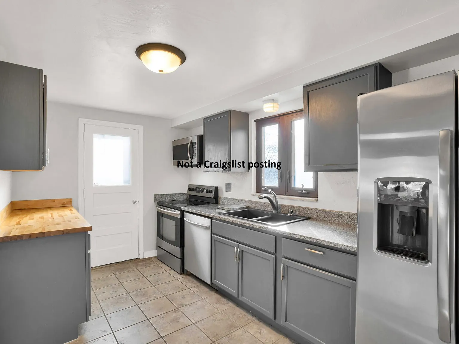 3 bed, 1312 sqft, $1,795 — Photo 3