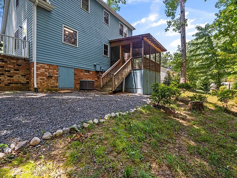 3804 Zenith Pl — Photo 31