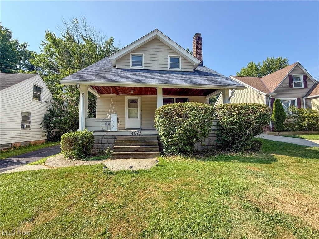 Real estate listing image