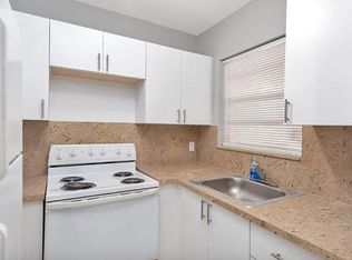 569 SW 4th St #1, Miami, FL 33130