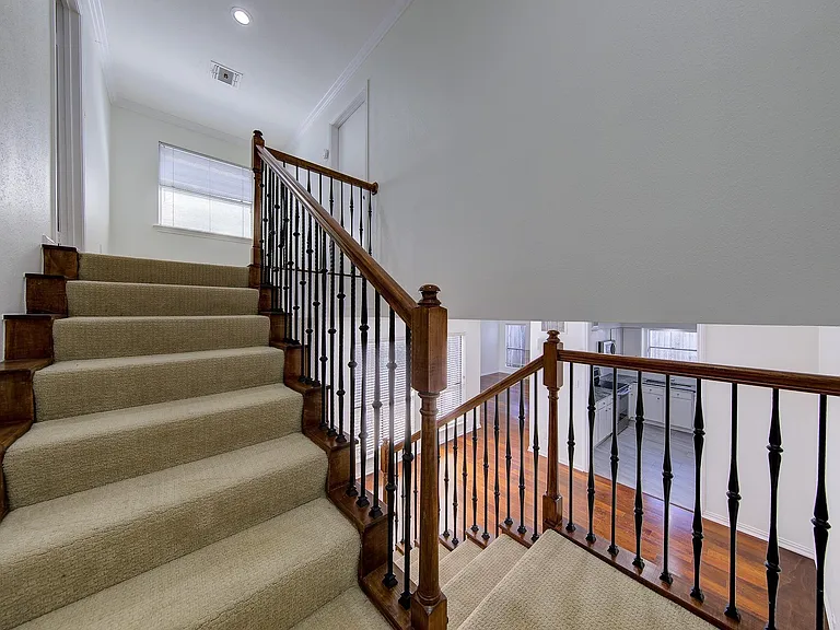 1914 Augusta Dr #25 — Photo 6