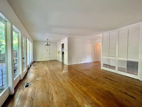 4th image of 79 Parker Ave