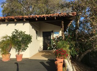 1671 Robinhood Rd, Vista, CA 92084