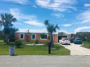 2033 SE Joyner Cir, Port Saint Lucie, FL 34952