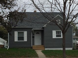 654 19th Ave SW, Cedar Rapids, IA 52404