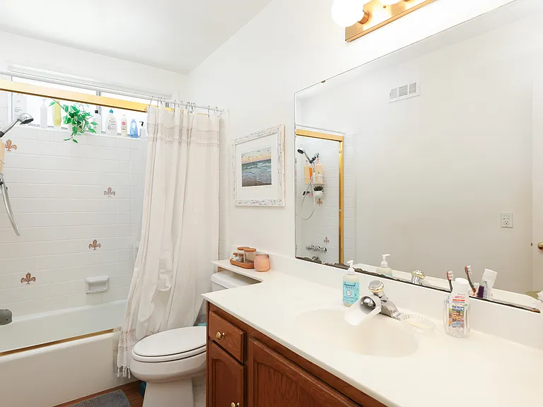 15442 Maryknoll St — Photo 25