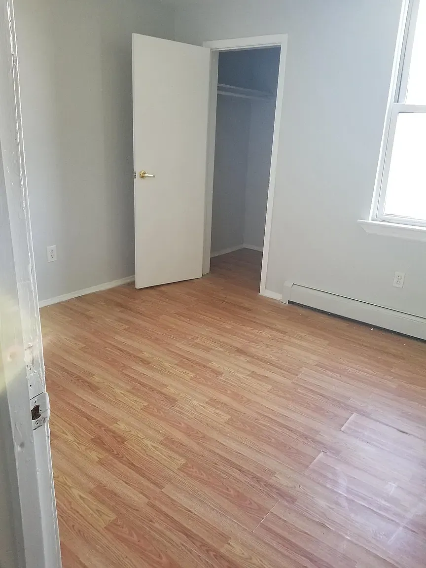 2 bed, 800 sqft, $1,699 — Photo 4