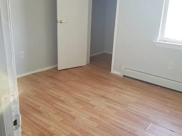 572 Springfield Ave #5C — Photo 4