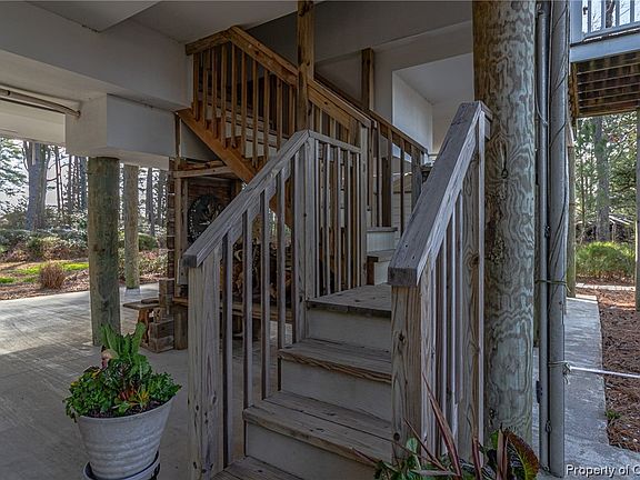 5th image of 470 Brightwaters Dr