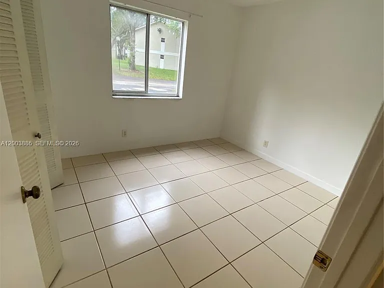 514 Gardens Dr #101 — Photo 9