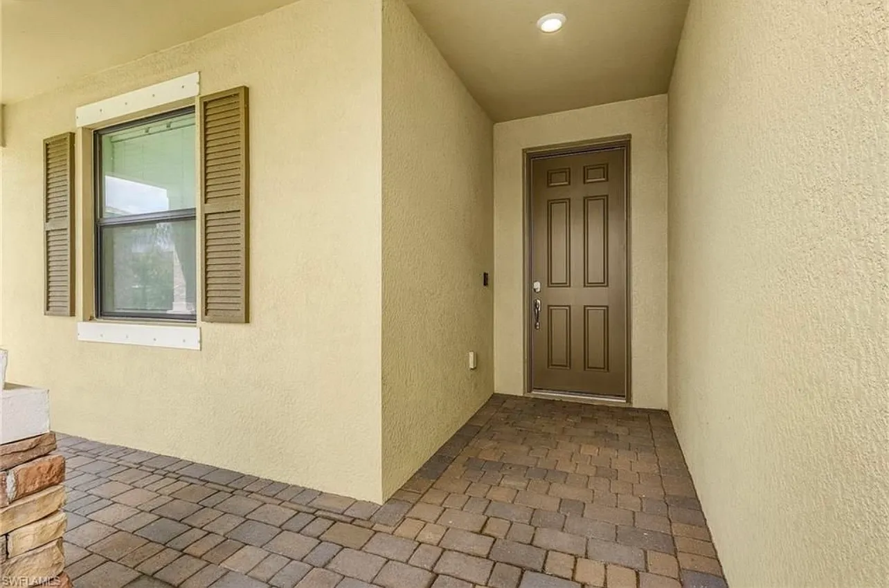 14556 Monrovia Ln — Photo 2