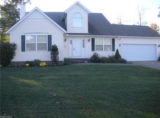 446 Rushmore Dr, Richmond Heights, OH