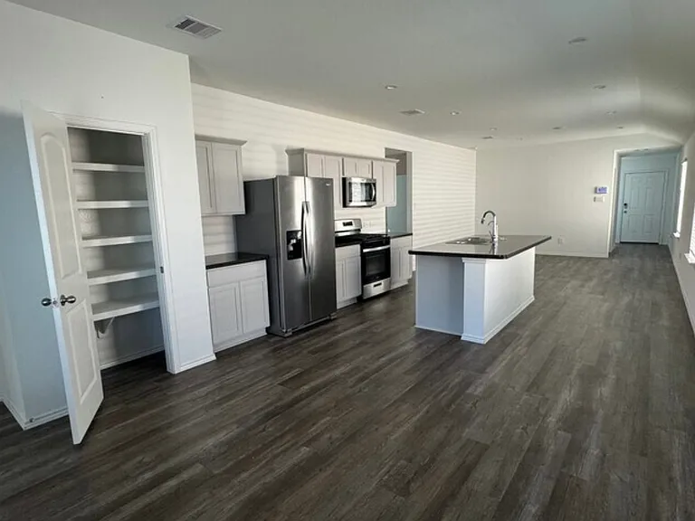24330 Saddlestone Green Dr — Photo 12