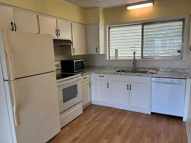 325 Mackeral St — Photo 8
