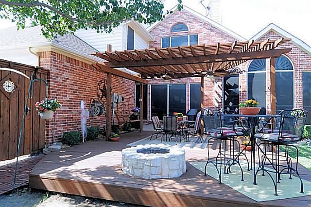1st image of 3014 Fair Oak Dr