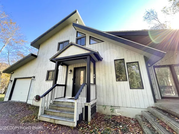 533 Cayuga Dr, Tobyhanna, PA 18466