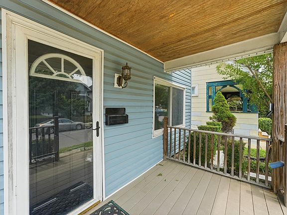 4th image of 546 E Jenkins Ave