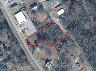 310 S Main St, Belton, SC 29627