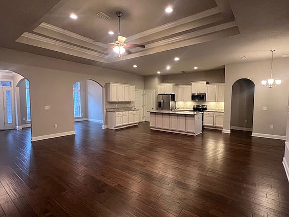 Open concept living/kitchen area