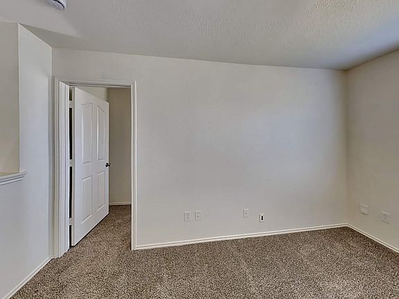 3rd image of 22102 Westerpine Ln #1