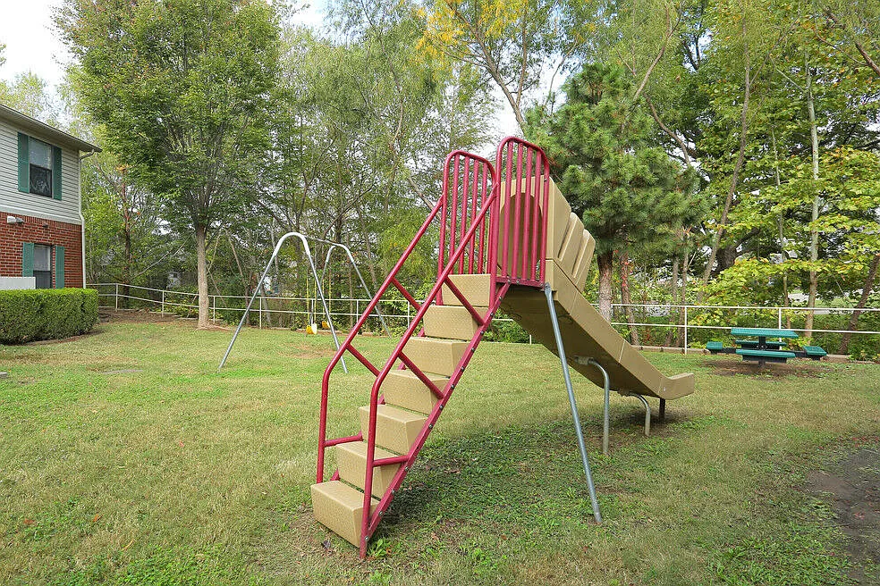 Claremore Creek — Photo 1