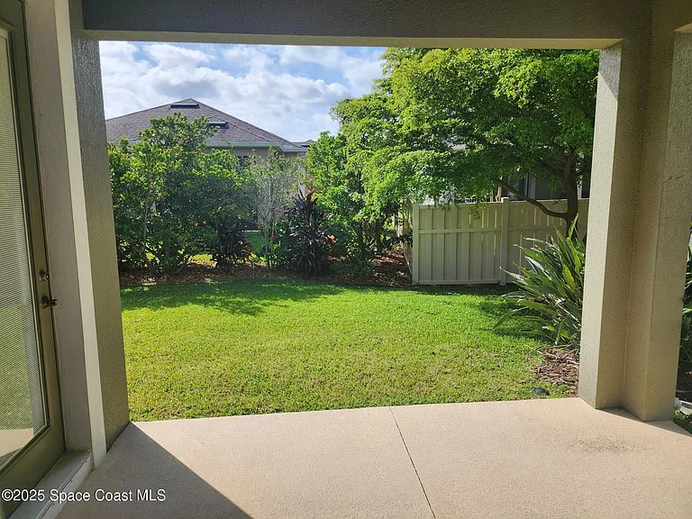 2882 Amethyst Way — Photo 13