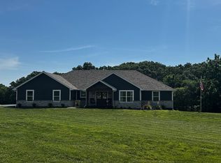 8902 S Rock Creek Ct, Jefferson City, MO 65101