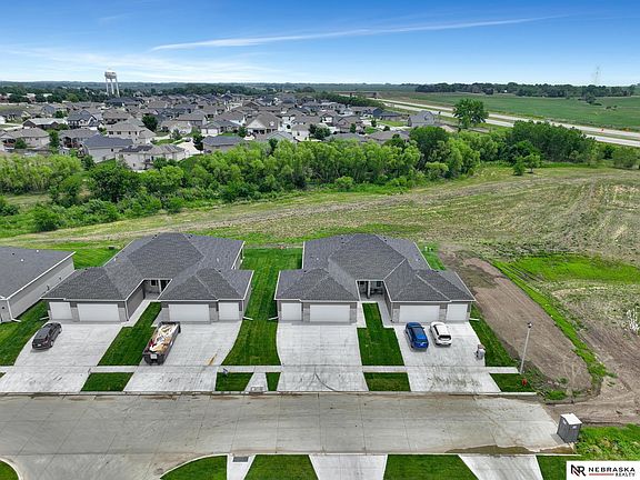 2nd image of 9460 Bailie Ct