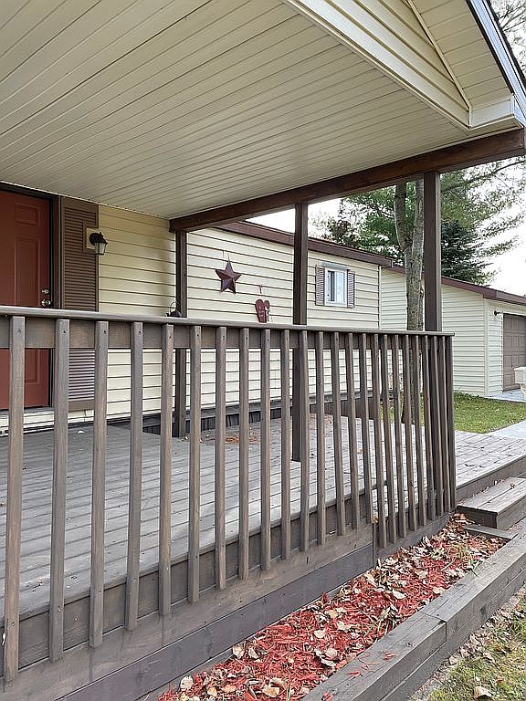 2461 Highland Trl, West Branch, MI 48661 Zillow