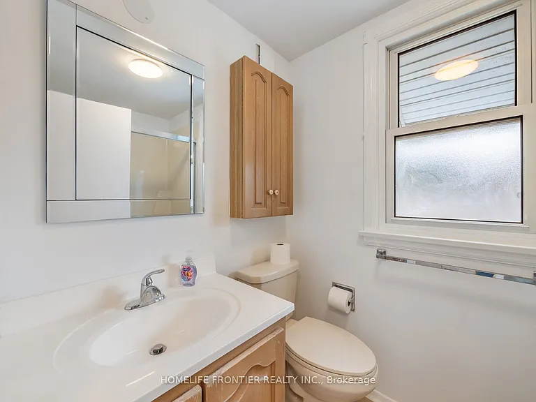 12 Gibson Ave #2 — Photo 18