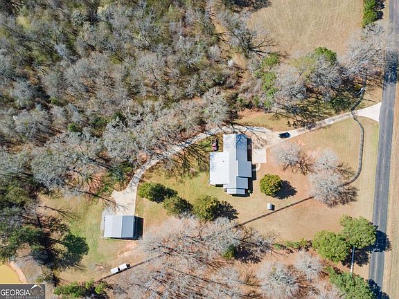 3rd image of 741 Robert Williams Rd