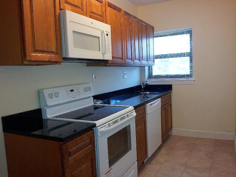 1st image of 106 Longwood Ave #205F