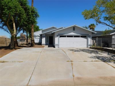 1975 E Oatman Pl, Mohave Valley, AZ, 86440