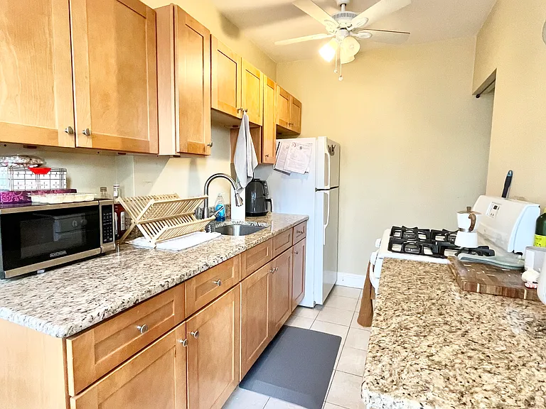 32 Sidlaw Rd #18 — Photo 5
