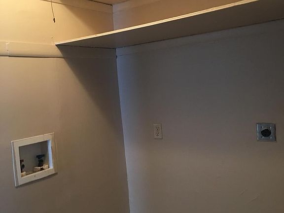 Washer and Dryer hookup
