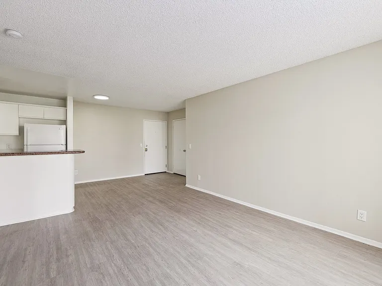 Berendo Apartments — Photo 9