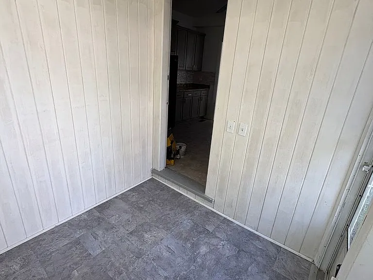 45 Clay Ave — Photo 18