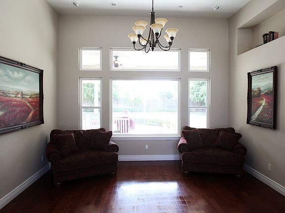 5th image of 11601 Palm Ave
