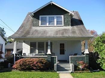 2nd image of 222 Wine St