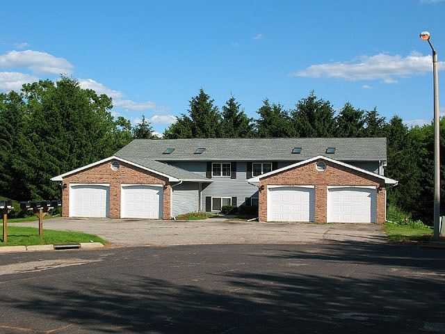1st image of 1608 Green Valley Dr #1614