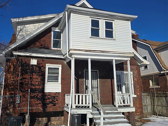 3rd image of 148 Winona St