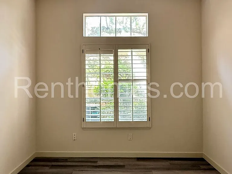 11295 Provencal Pl — Photo 14