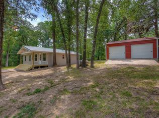 2841 Honey Bee Ln, Wills Pt, TX 75169