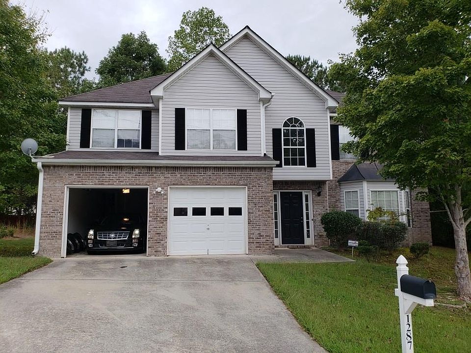 1st image of 1287 Live Oak Ter