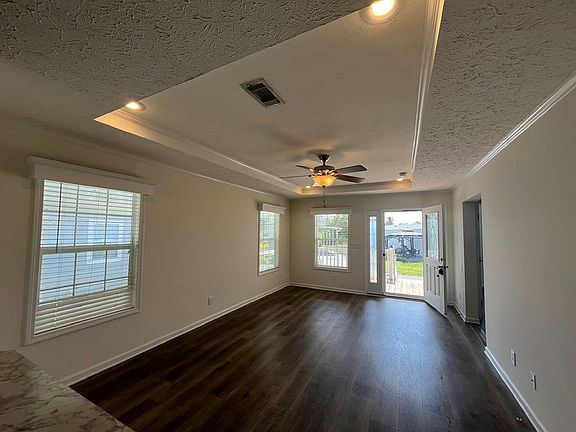 3rd image of 126 Sable Dr #126