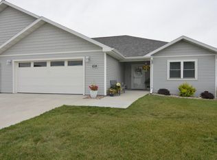 905 Roosevelt St, Baraboo, WI 53913