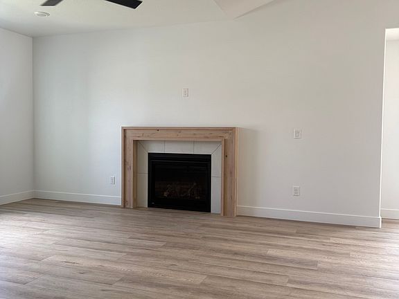 3rd image of 1874 Mantle Way #419