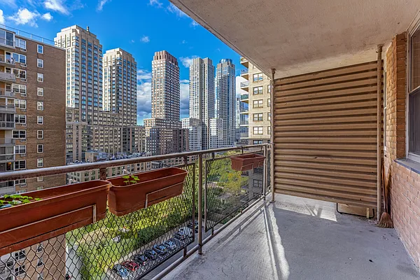 Sold by Compass | media 12