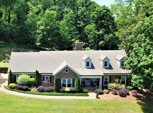 2413 Woolson Rd, Chattanooga, TN 37406